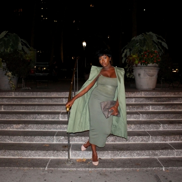 Olive Long Vest 🌿 - Picture 2 of 4